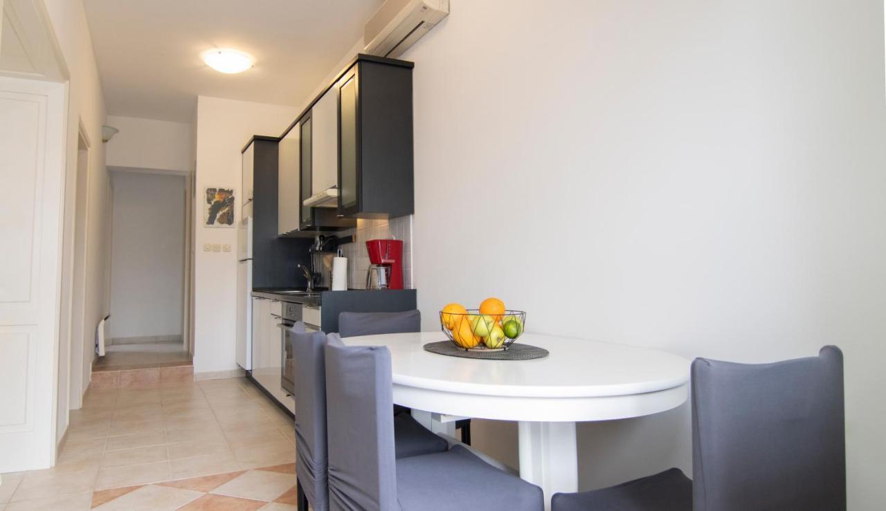 Mozart Apartments Baška Voda Exteriör bild